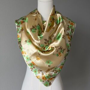 Flowy ERBIL Floral Satin Floral Scarf Gold Tone Mint Vintage Spring Accessory